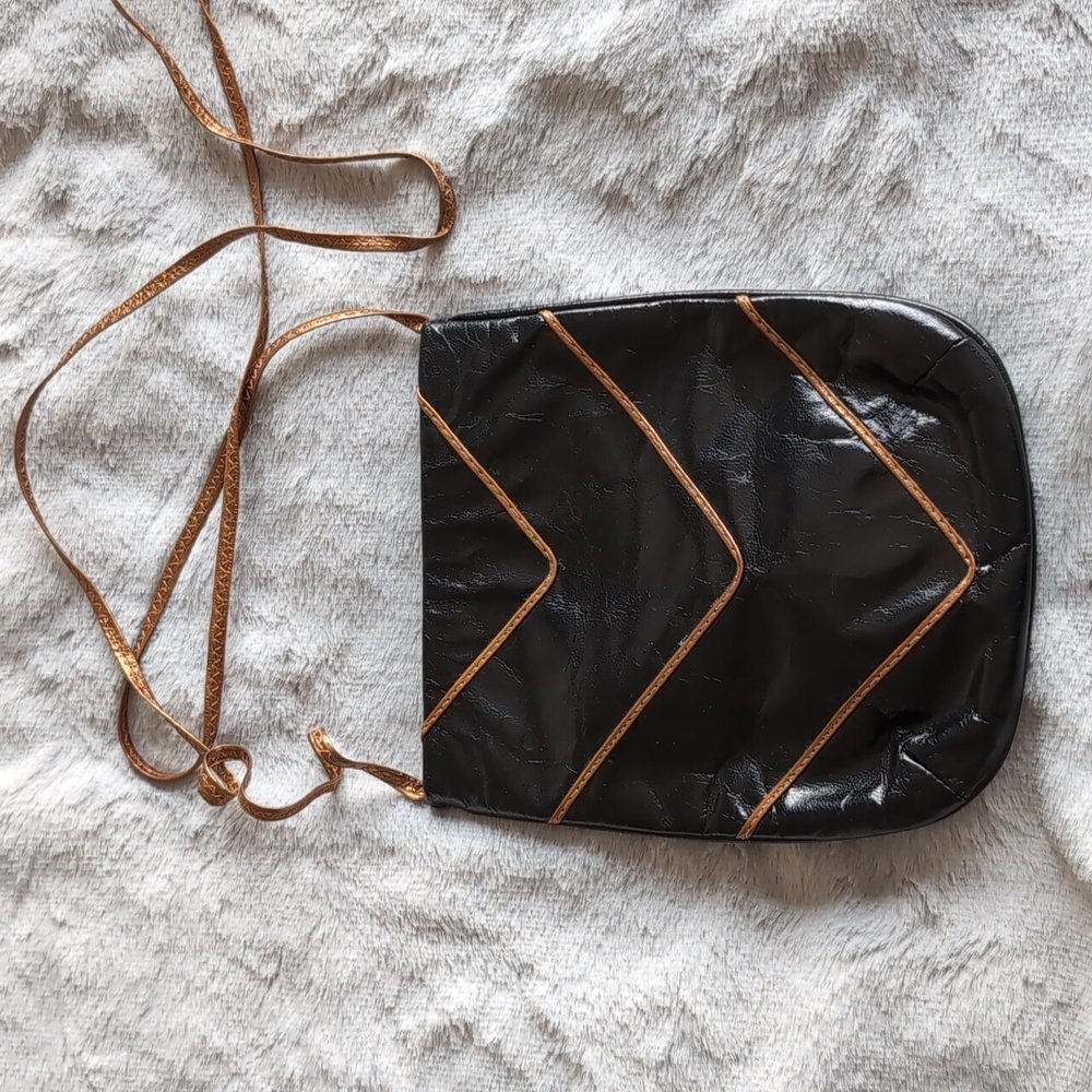 BARBARA BOLAN BAG VINTAGE EUC